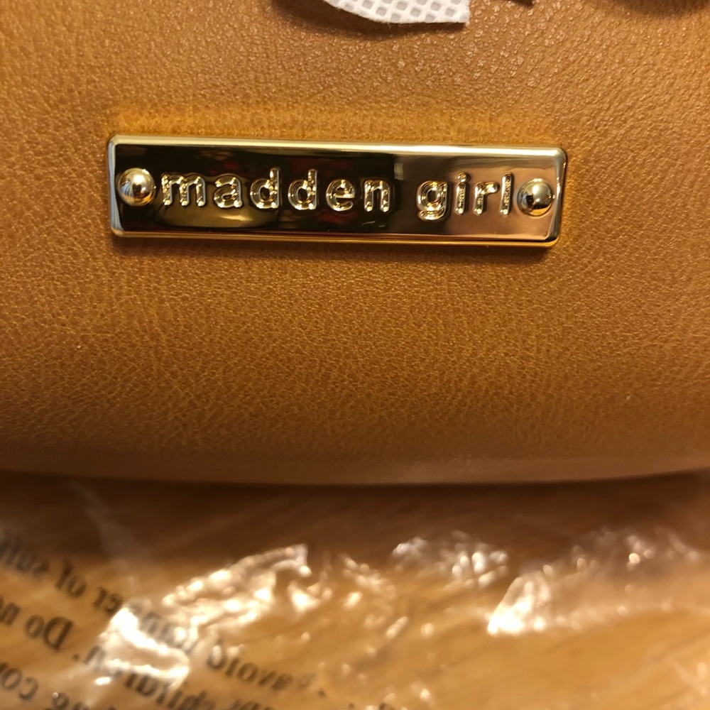 NEW MADDEN GIRL backpack - Picture 3 of 4